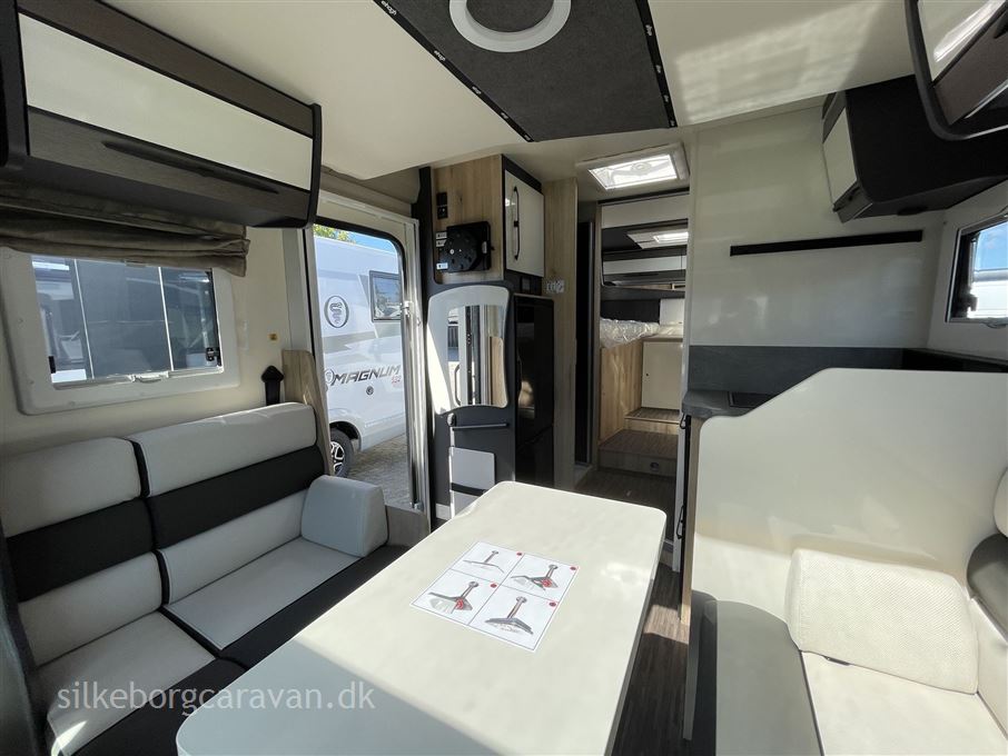 Elnagh T-Loft 532